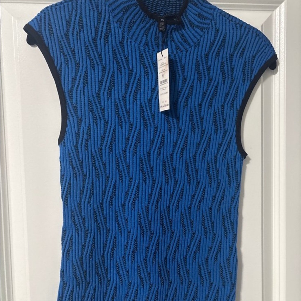 White House Black Market Blue and Black Textured Sleeveless Tank